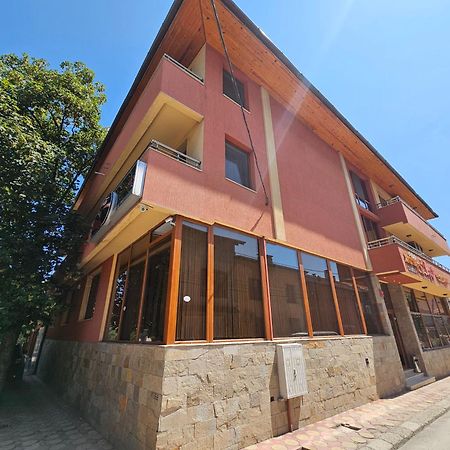 Family Hotel Jeri Velingrad Buitenkant foto