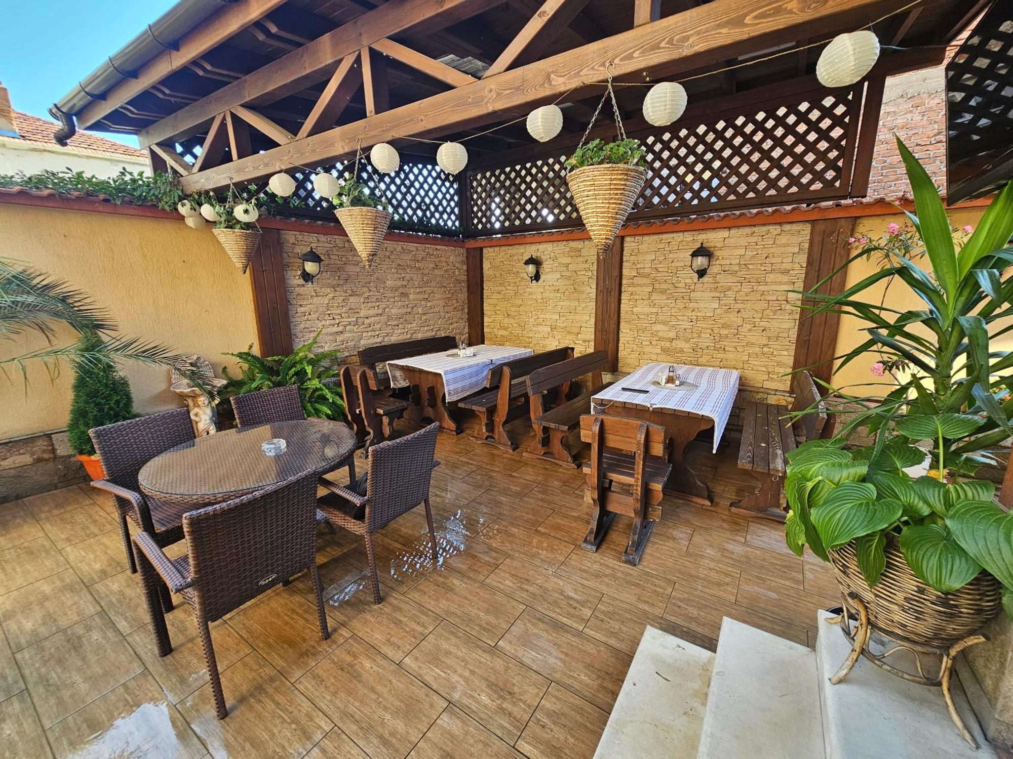 Family Hotel Jeri Velingrad Buitenkant foto