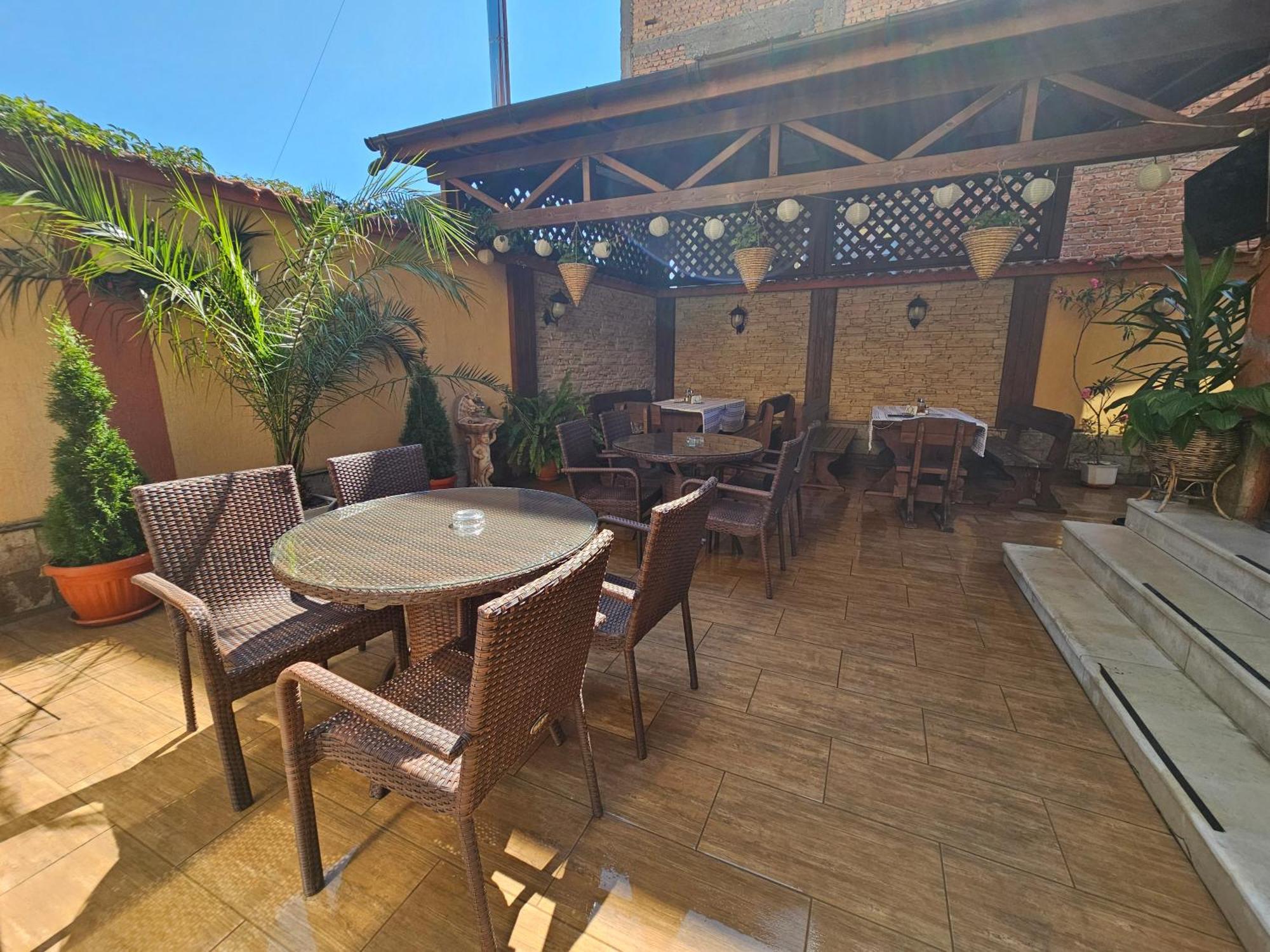 Family Hotel Jeri Velingrad Buitenkant foto
