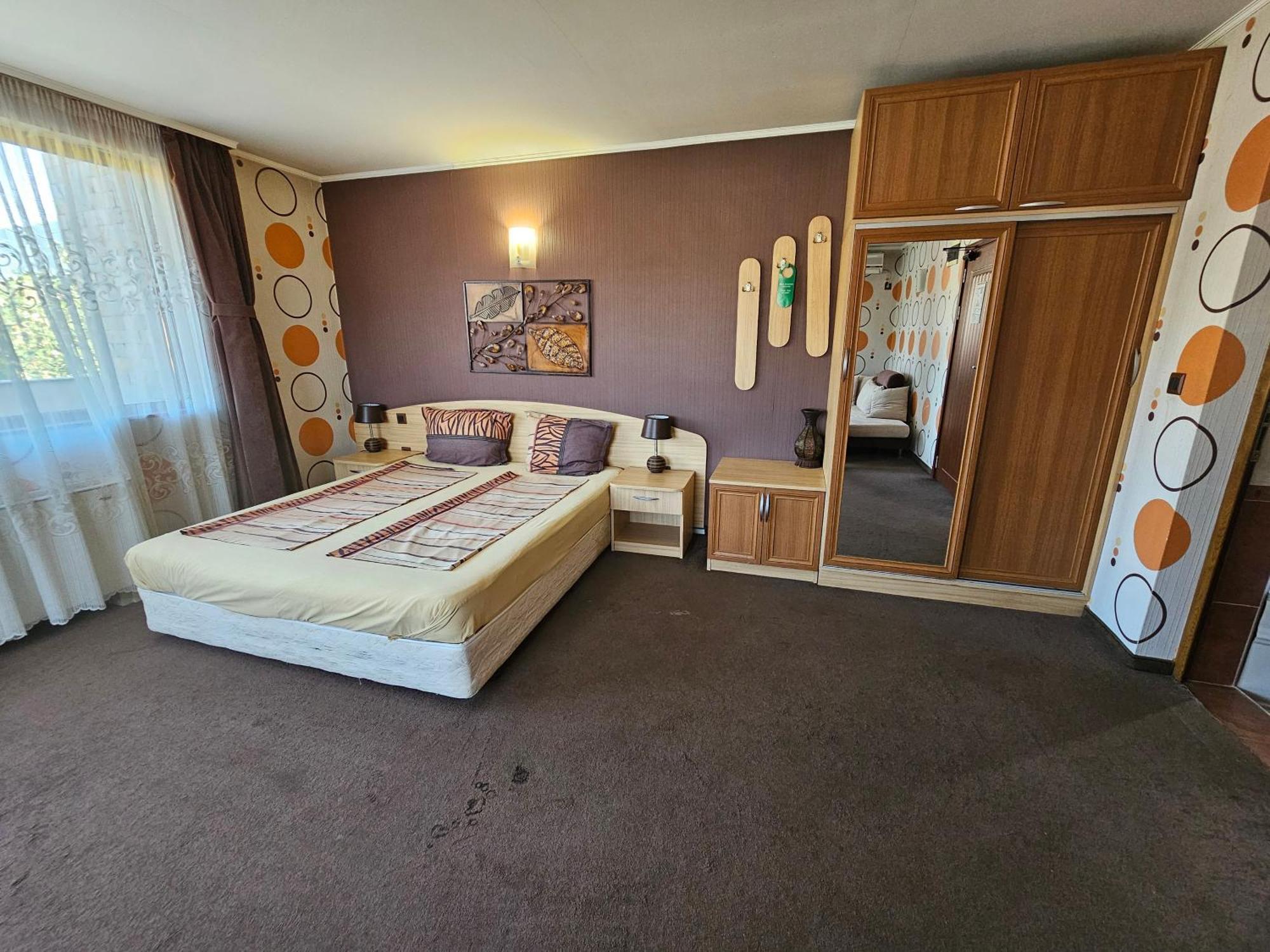 Family Hotel Jeri Velingrad Buitenkant foto