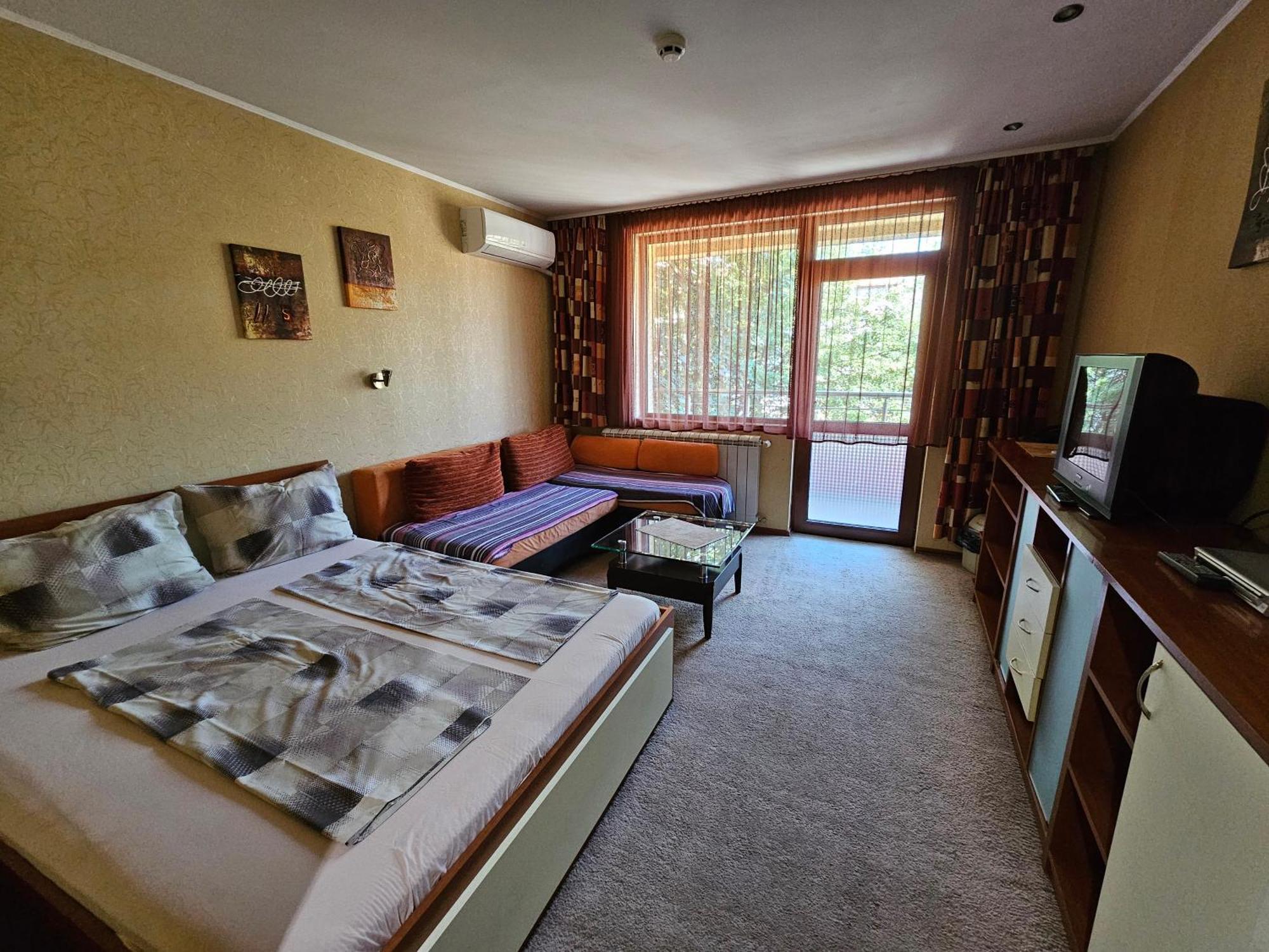 Family Hotel Jeri Velingrad Buitenkant foto