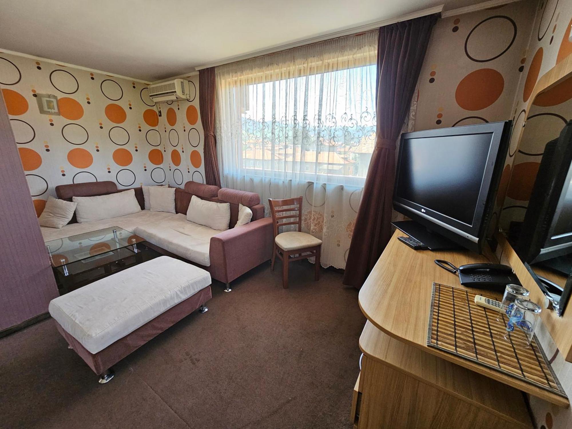 Family Hotel Jeri Velingrad Buitenkant foto